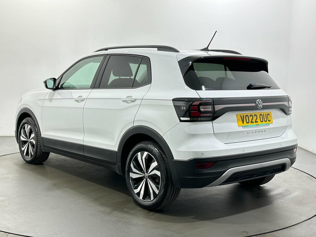 Volkswagen T-Cross 1L Black Edition VO22OUC White #5