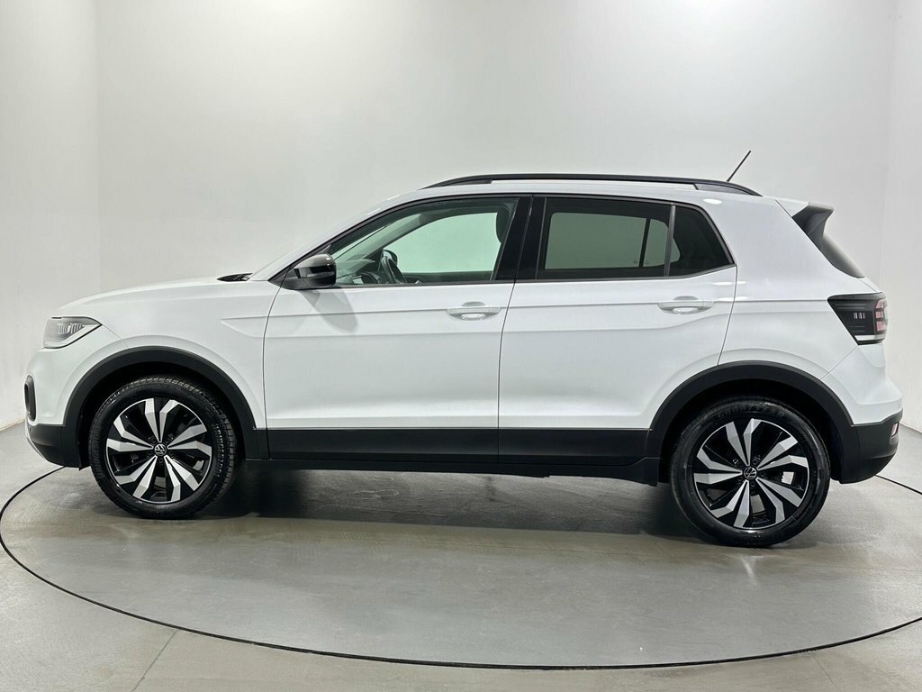 Volkswagen T-Cross 1L Black Edition VO22OUC White #4