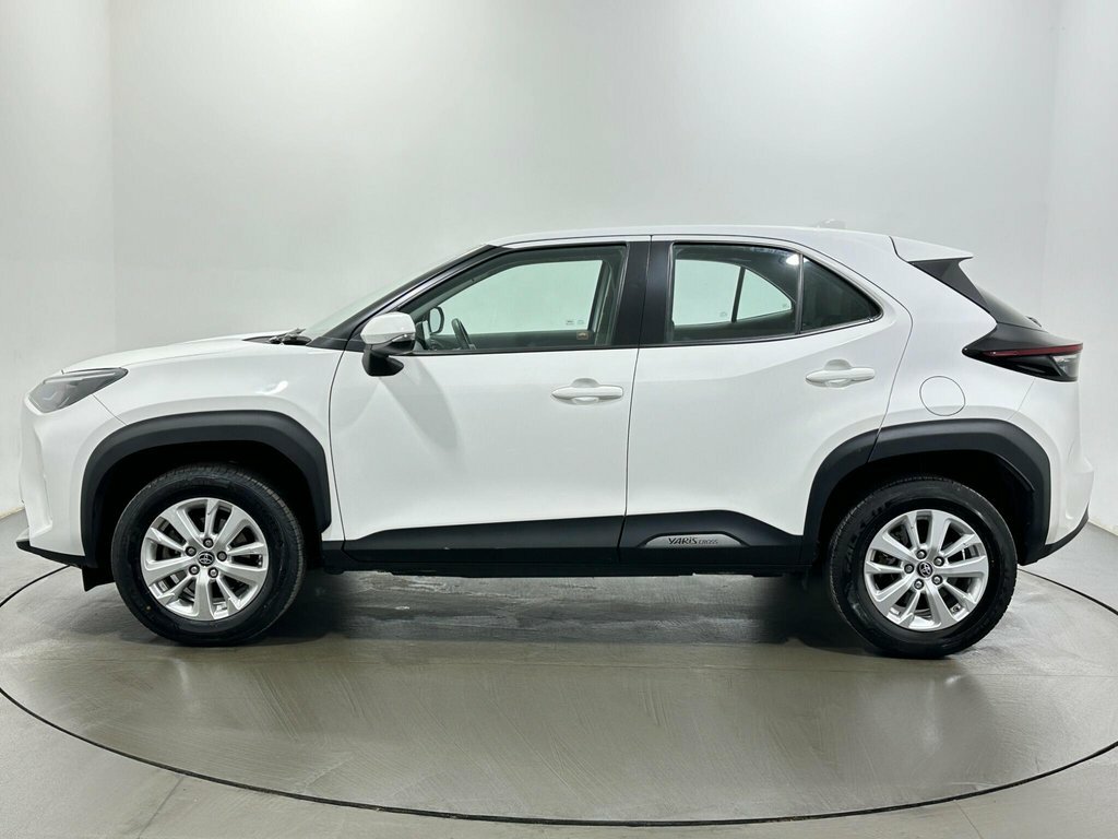 Toyota Yaris Cross 1.5L Icon YC23XBW White #4