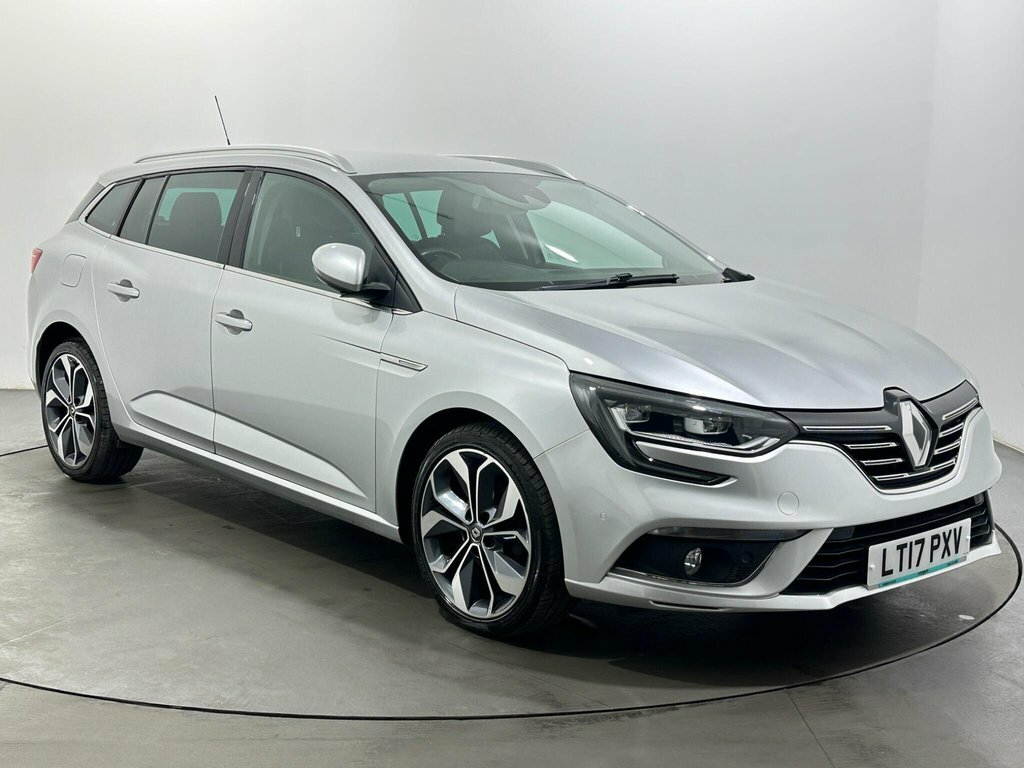 Renault Megane 1.5L Signature Nav Silver