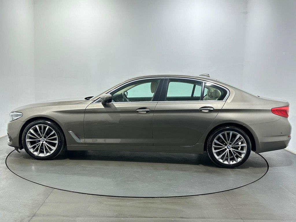 BMW 5 Series 2L Se LV67CZN Brown #4