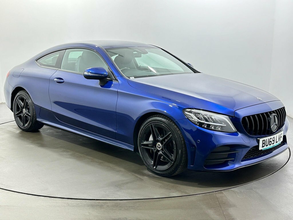 Mercedes-Benz C Class 2L Amg Line Blue
