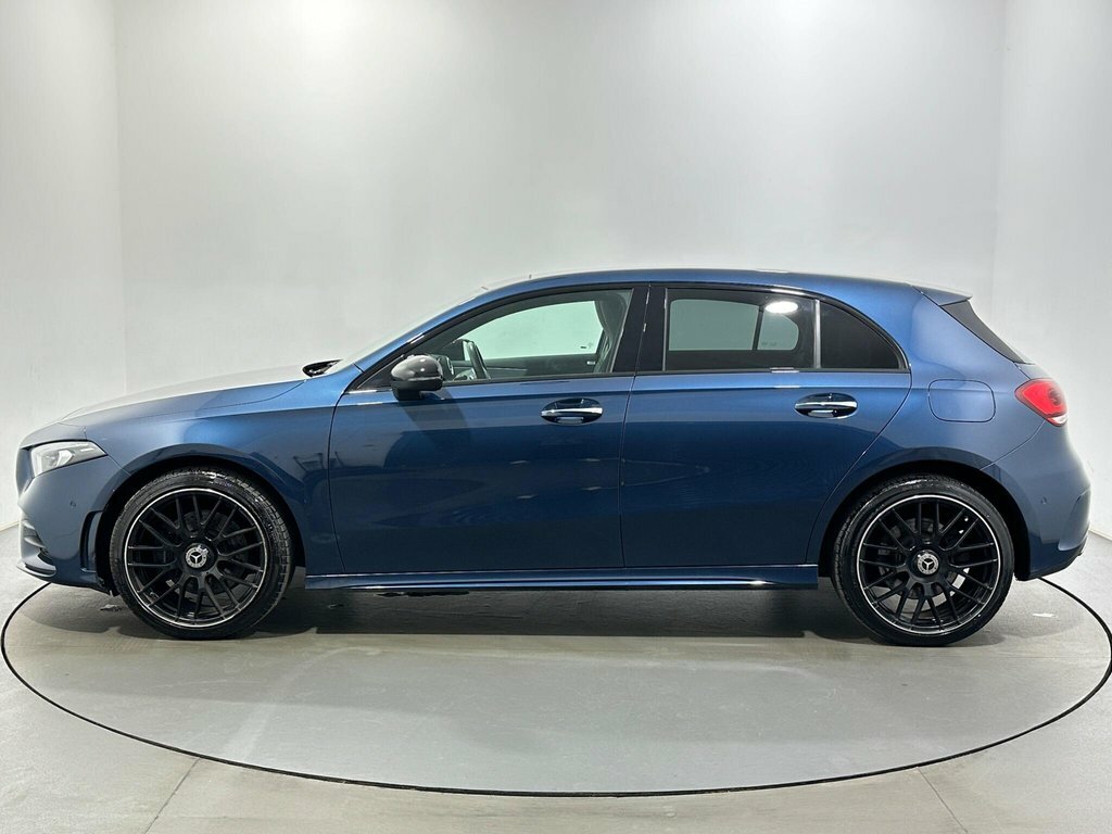 Mercedes-Benz A Class 1.3L Amg Line Night Edition SL72UCS Blue #4