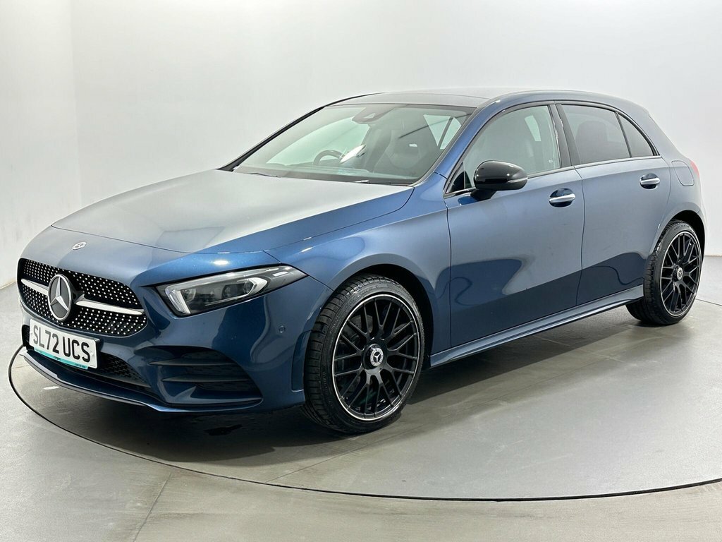 Mercedes-Benz A Class 1.3L Amg Line Night Edition SL72UCS Blue #3