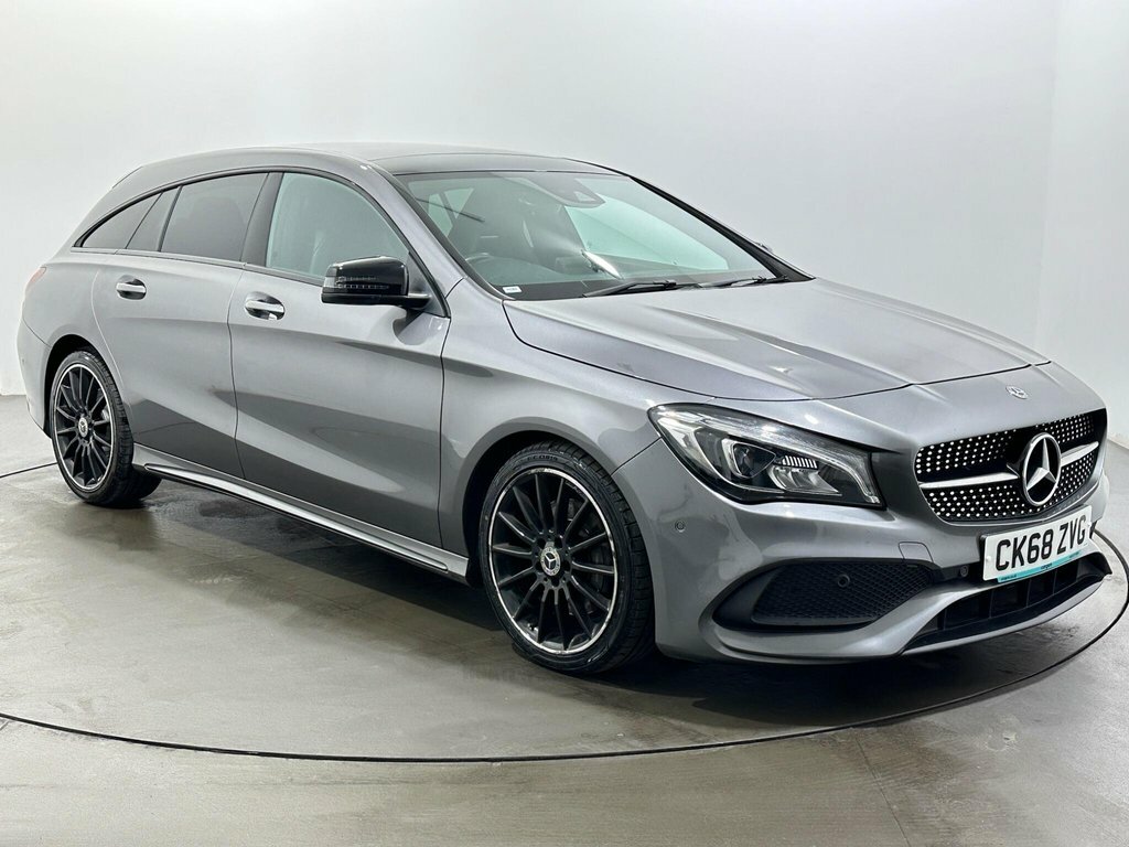Mercedes-Benz CLA Class 2.1L Amg Line Night Edition Grey
