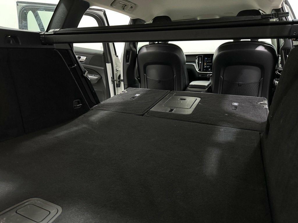 Volvo V60 D4 Momentum 360 Camera,winter Pack,tints Silver #40
