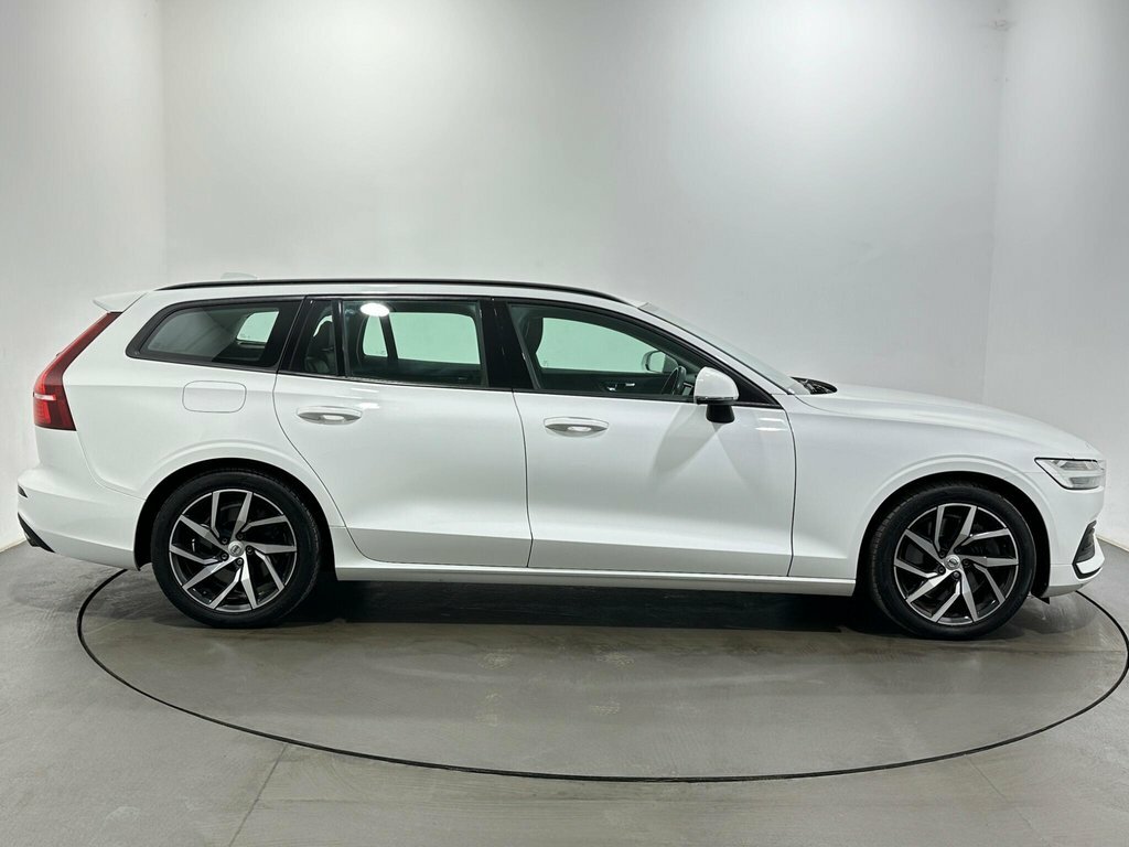 Volvo V60 D4 Momentum 360 Camera,winter Pack,tints Silver #8