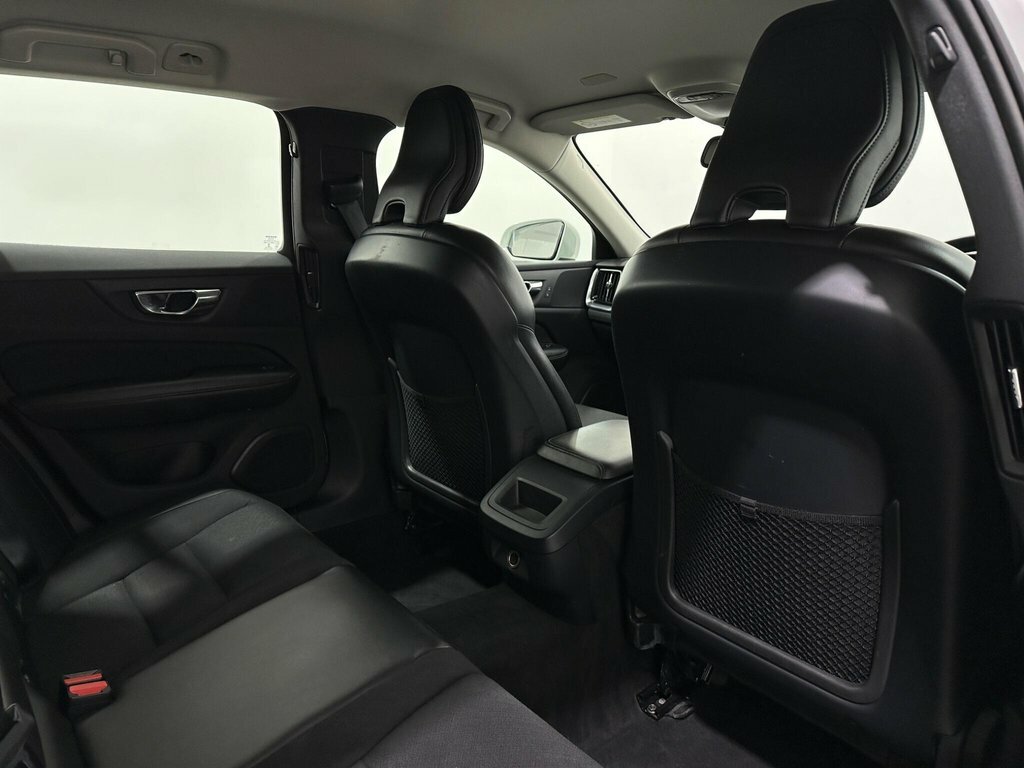 Volvo V60 D4 Momentum 360 Camera,winter Pack,tints Silver #36