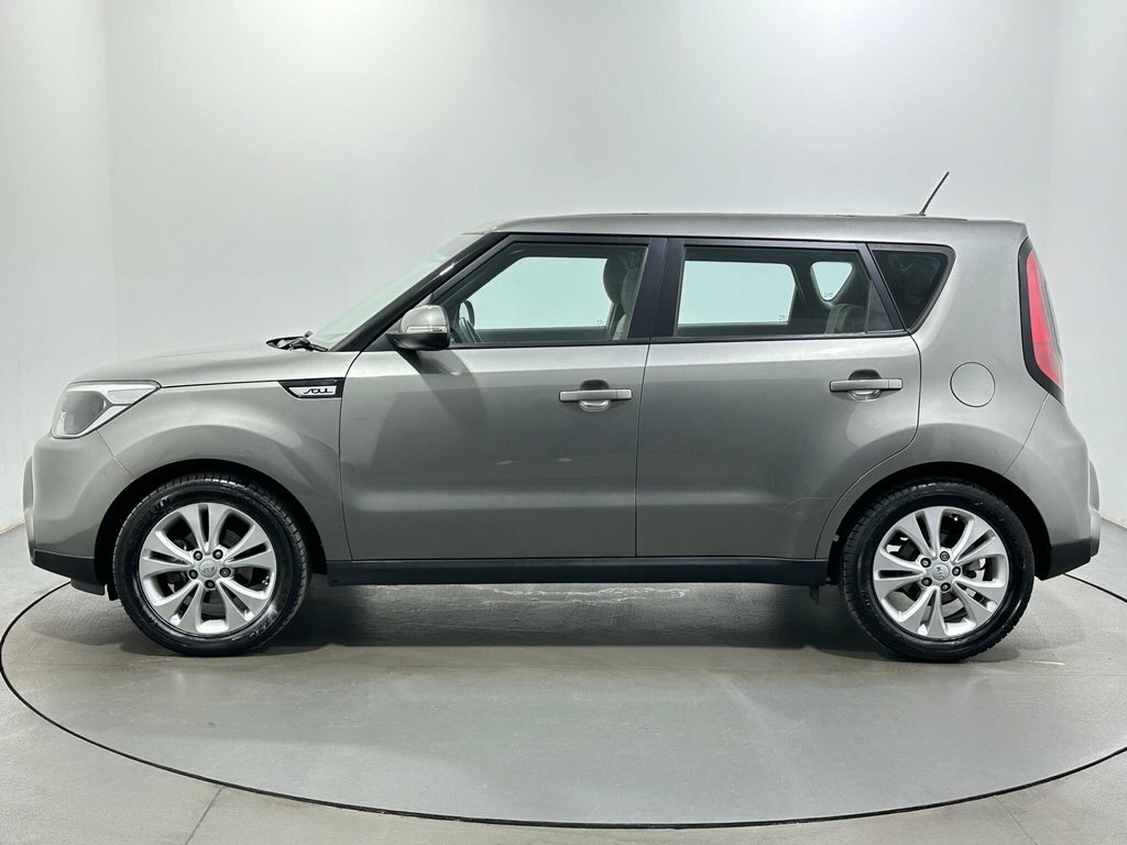 Kia Soul 1.6L Connect Plus Silver #4
