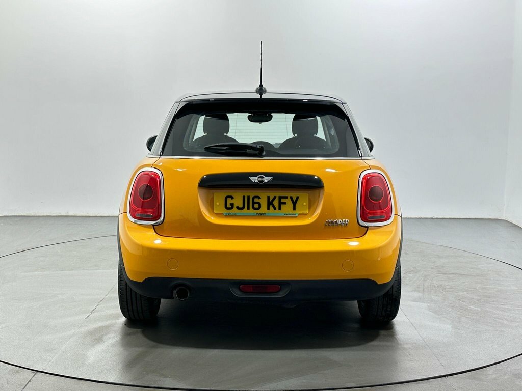 Mini Hatch 1.5L Cooper Orange #6