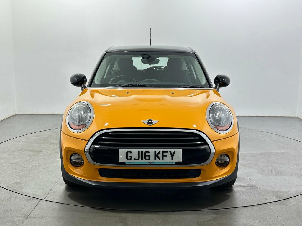 Mini Hatch 1.5L Cooper Orange #2
