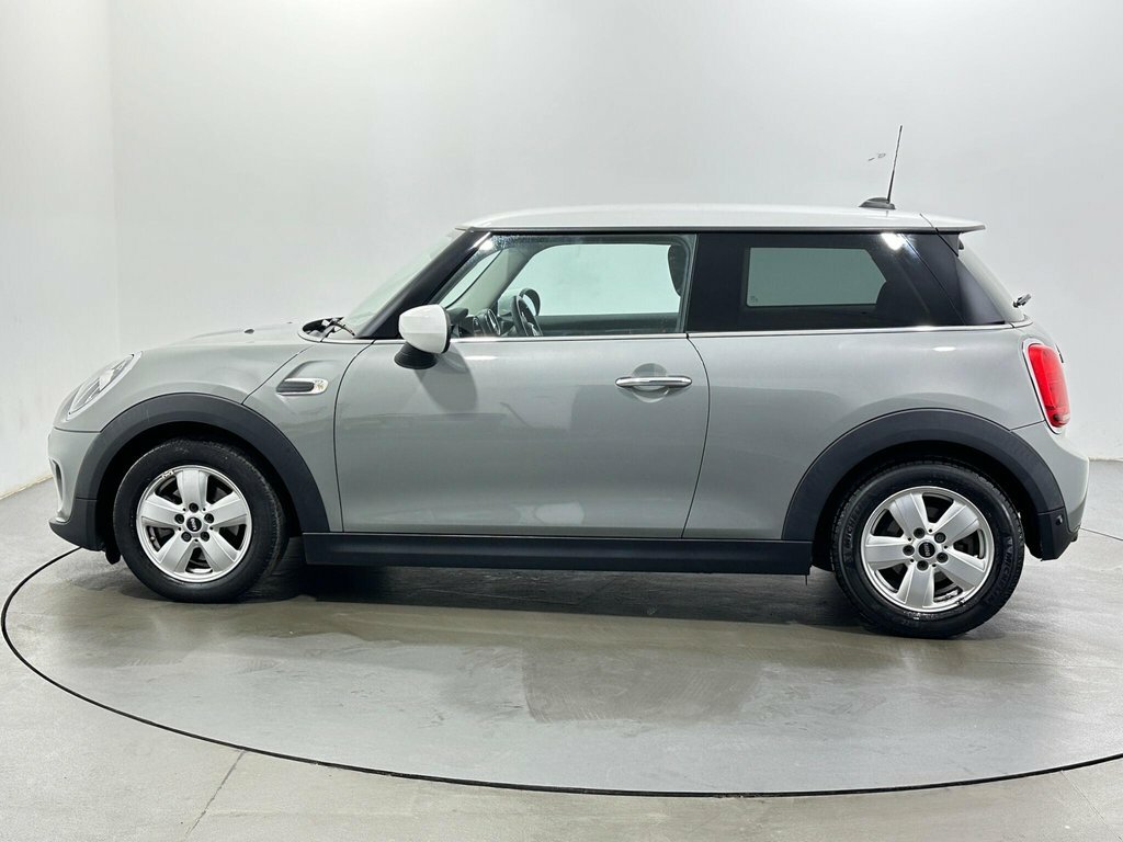 Mini Hatch 1.5L Cooper Classic FT69UCC Grey #4