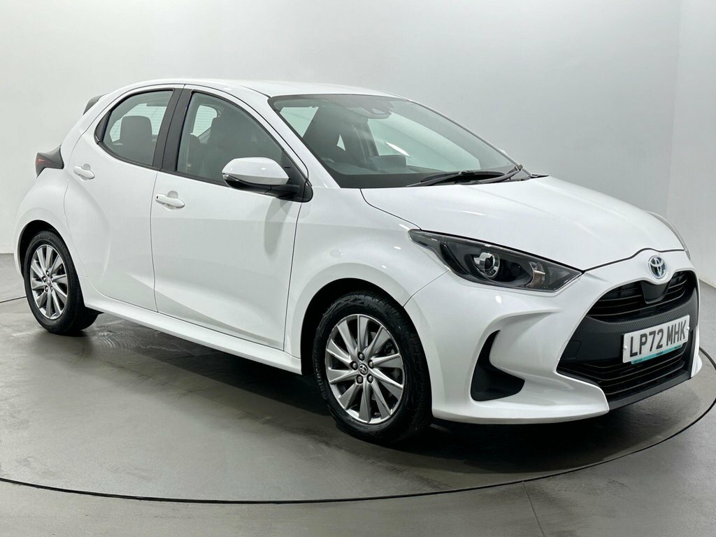 Toyota Yaris 1.5L Icon LP72MHK White