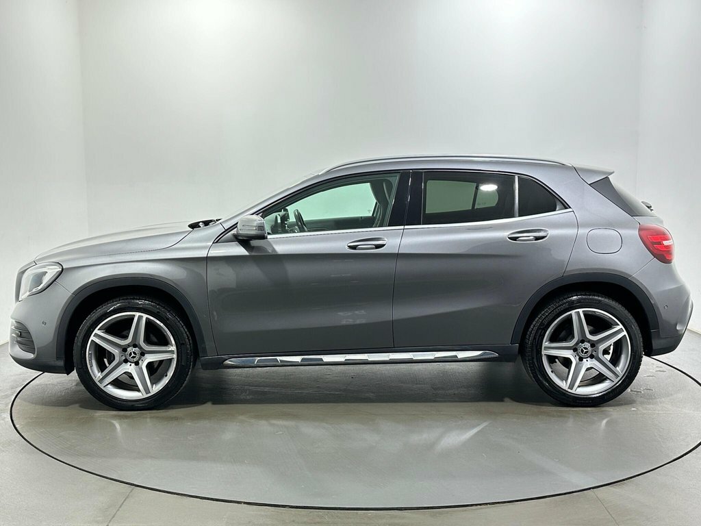 Mercedes-Benz GLA Class 1.6L Amg Line Edition CA69HAE Grey #4
