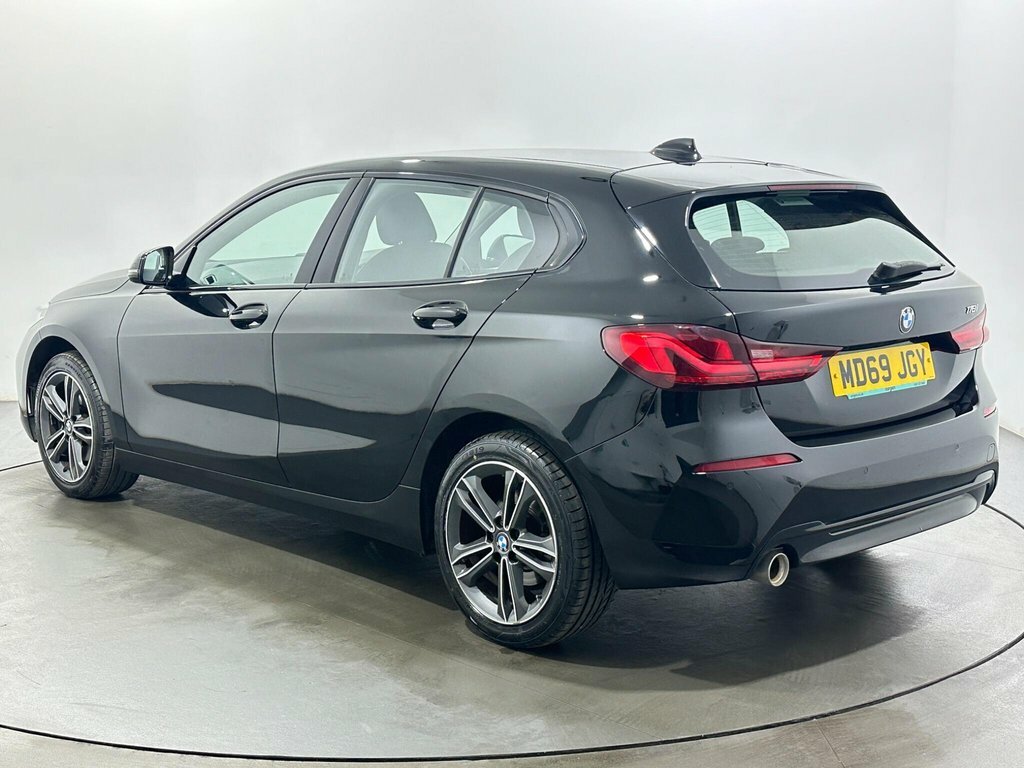 BMW 1 Series 1.5L Sport MD69JGY Black #5