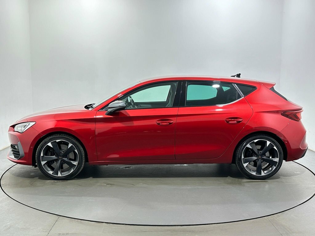 Cupra Leon 2L Vz1 Red #4