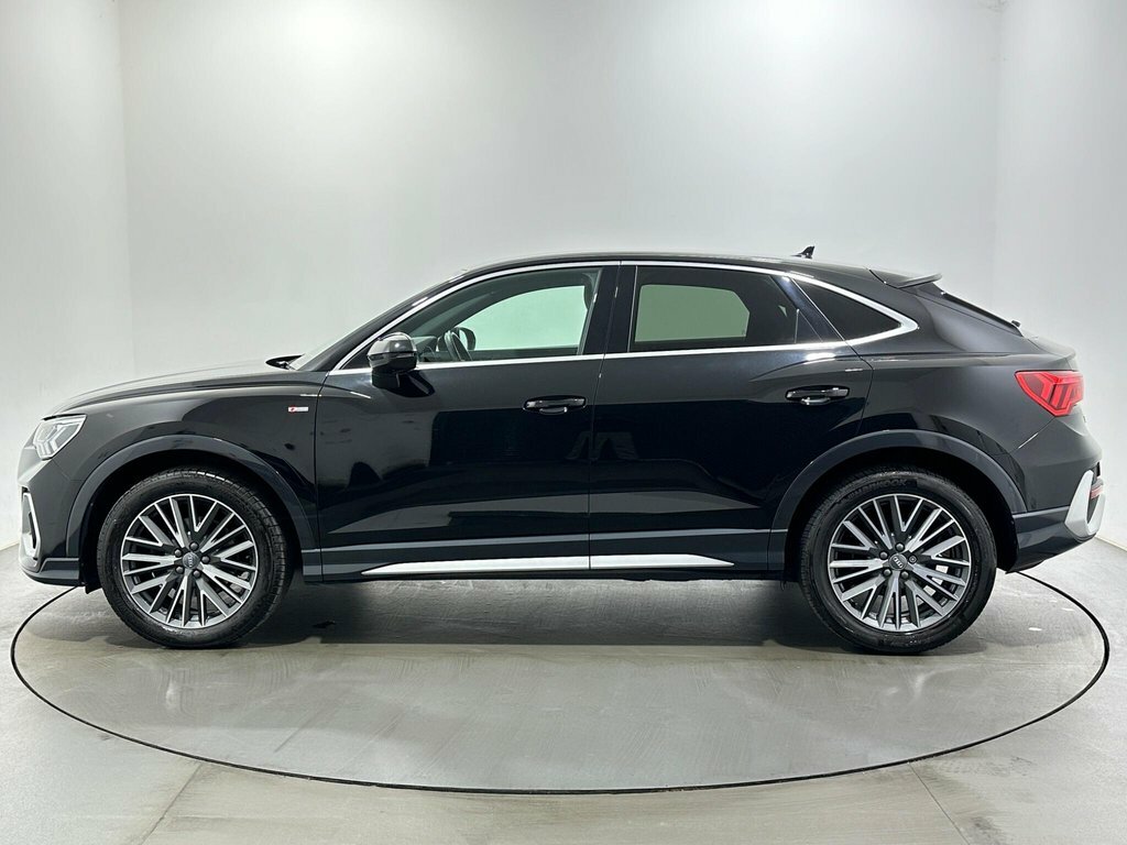 Audi Q3 1.5L S Line BN20UHB Black #4