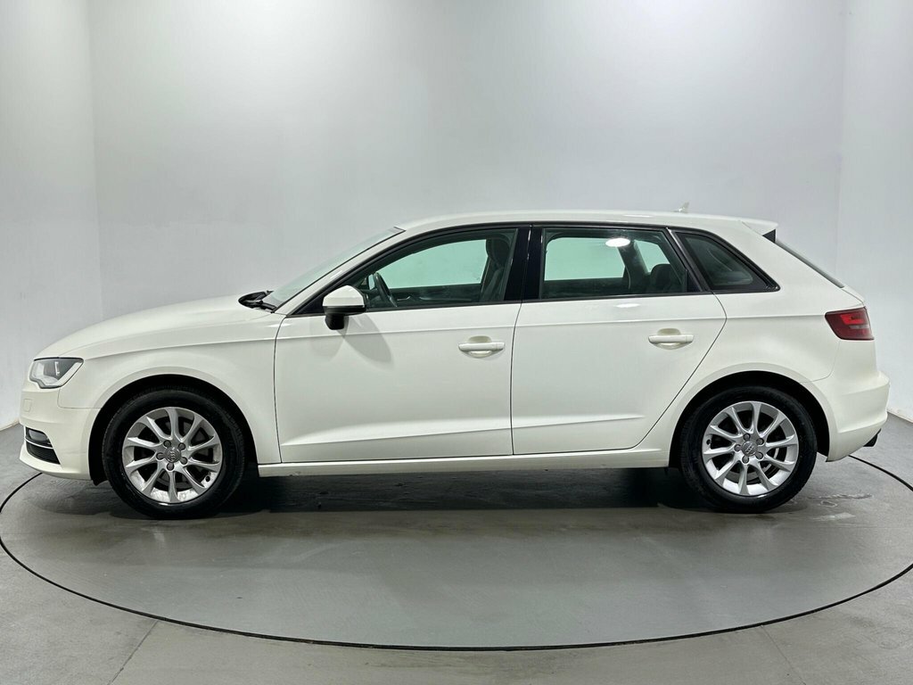 Audi A3 1.4L Se White #4