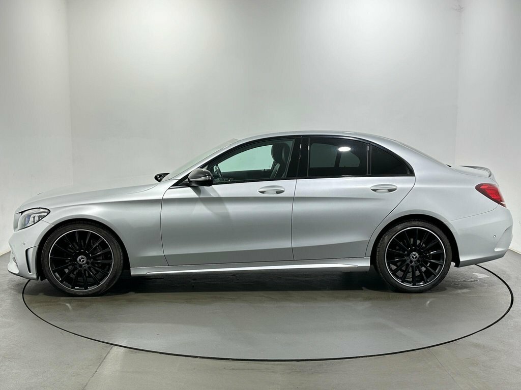 Mercedes-Benz C Class 2L Amg Line Silver #4