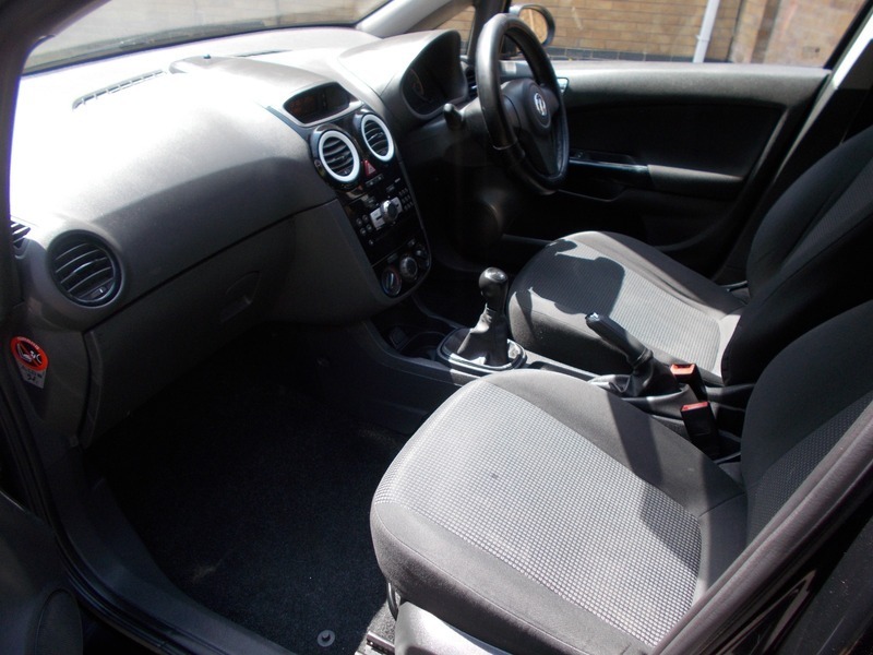 Vauxhall Corsa Hatchback Black #11