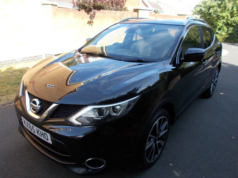 Nissan Qashqai 1.6 Dci Tekna Black #5
