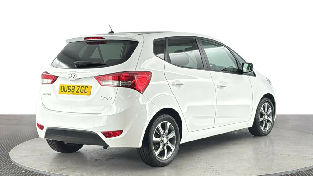 Hyundai Ix20 1.6 Premium Nav Hatchback Euro 6 White #4