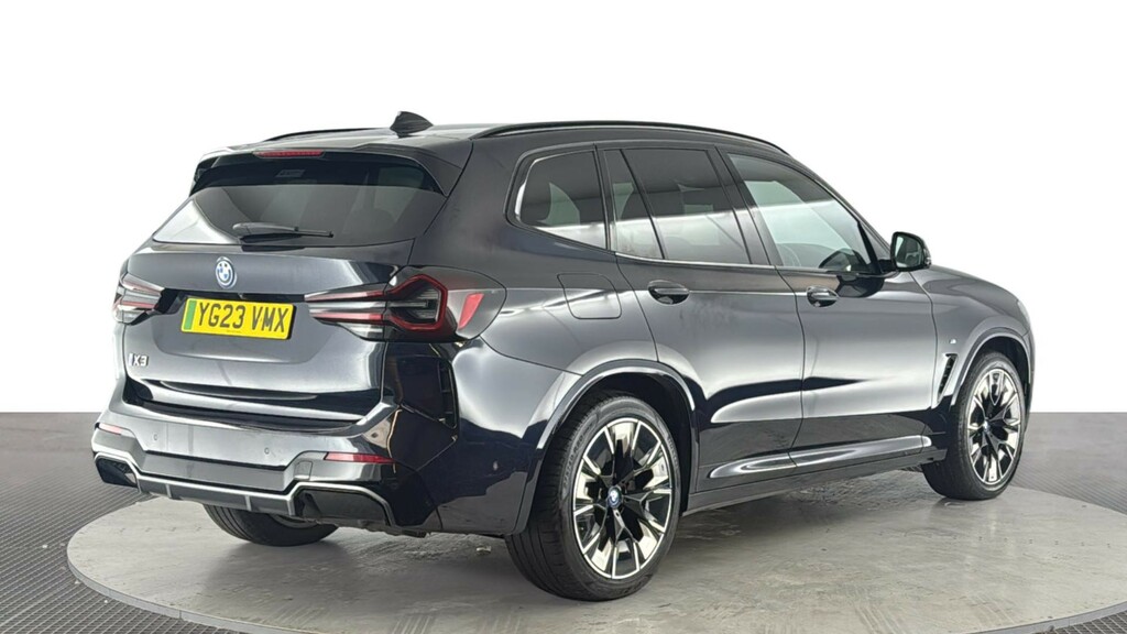 BMW iX3 80Kwh M Sport Pro Suv 286 Ps YG23VMX Black #4