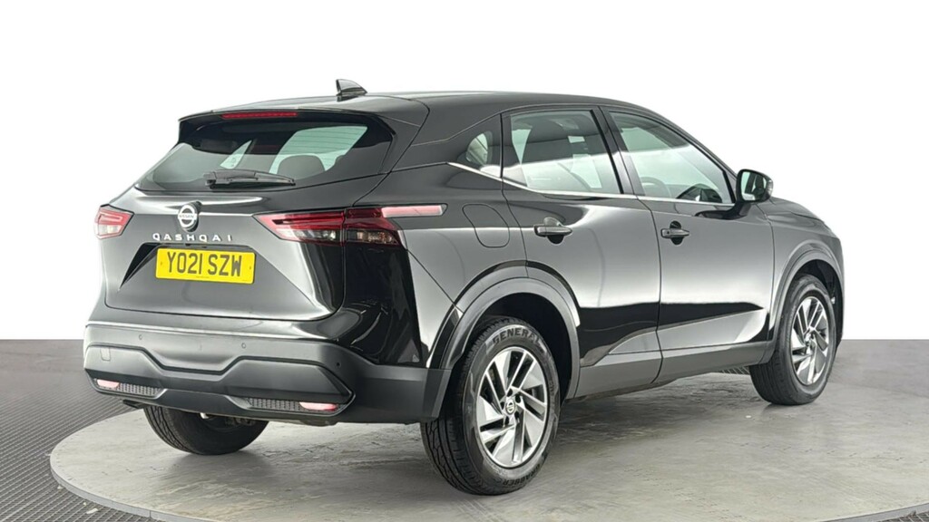 Nissan Qashqai 1.3 Dig-t Mhev Acenta Premium Suv Hybri YO21SZW Black #4