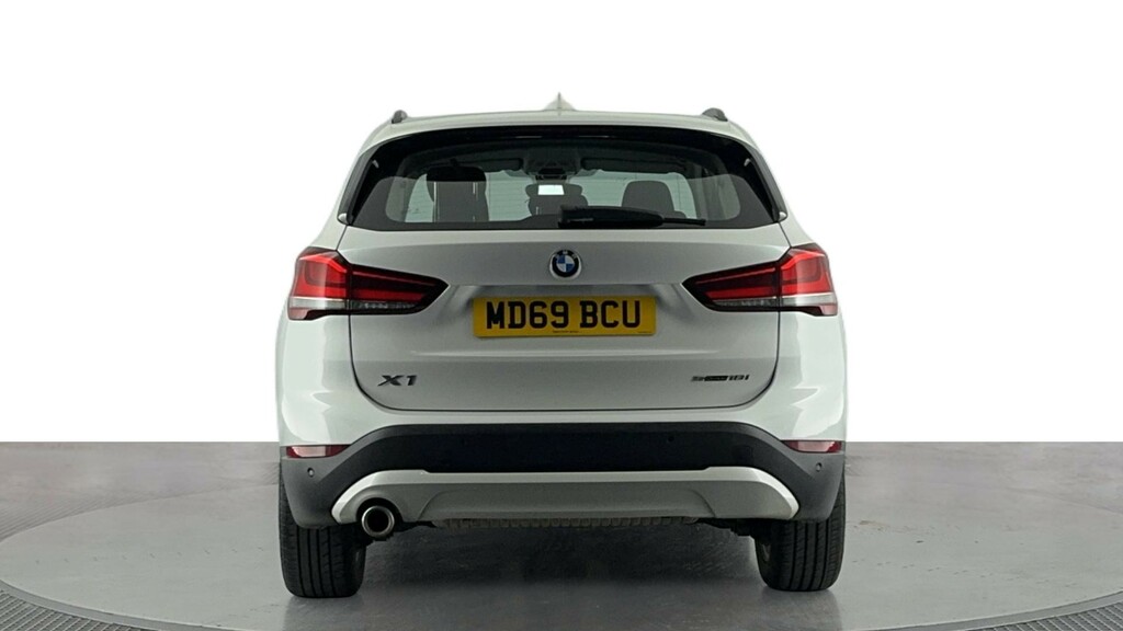 BMW X1 1.5 18I Se Suv Sdrive Euro 6 S MD69BCU White #5