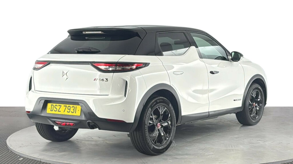 DS DS 3 Crossback 1.2 Puretech Performance Line Crossback White #4