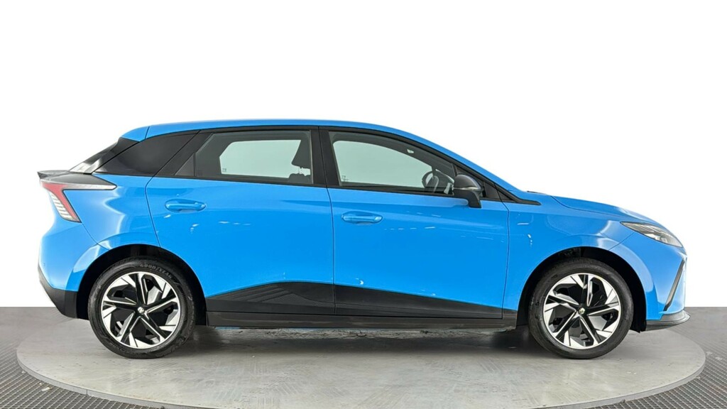 MG MG4 64Kwh Se Long Range Hatchback 2 FG23EPV Blue #3