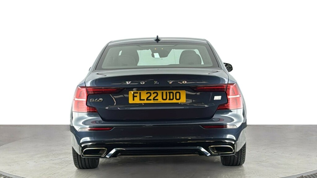 Volvo S60 2.0H T8 Recharge 11.6Kwh R-design Saloon Petro Blue #5