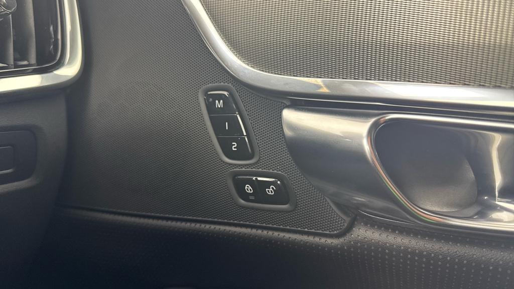 Volvo S90 Recharge Inscription, T8 Awd Plug-in Hybrid Blue #44