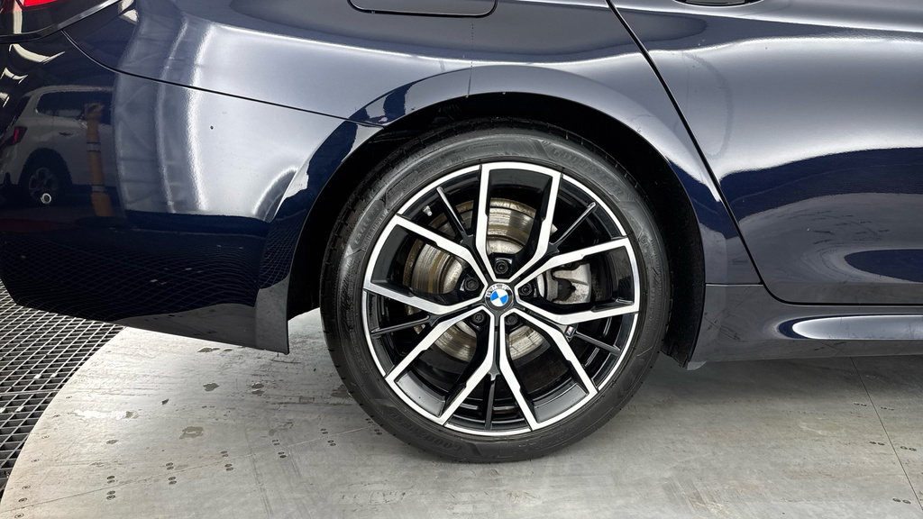 BMW 5 Series 3.0 Mht M Sport Steptronic Xdrive Euro 6 Ss Black #22