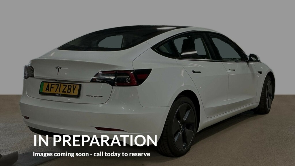 Tesla Model 3 Dual Motor Long Range Saloon 4 AF71ZBY White