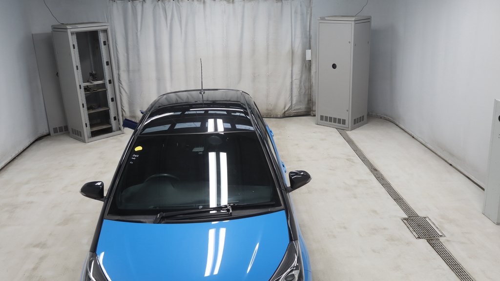 Toyota Yaris 1.5 Vvt-i Cyan Bi-tone Hatchback Blue