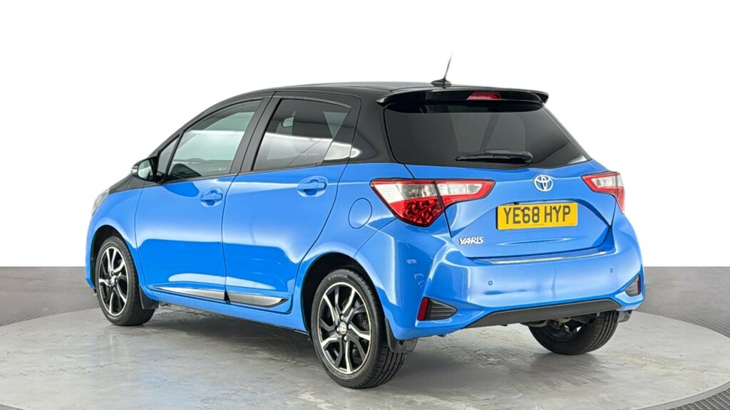 Toyota Yaris 1.5 Vvt-i Cyan Bi-tone Hatchback YE68HYP Blue #6