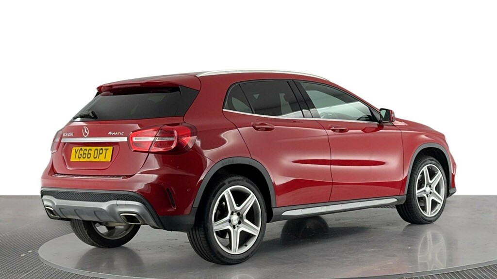 Mercedes-Benz GLA Class 2.0 Gla250 Amg Line Suv 7G-dct 4Matic E Red #4