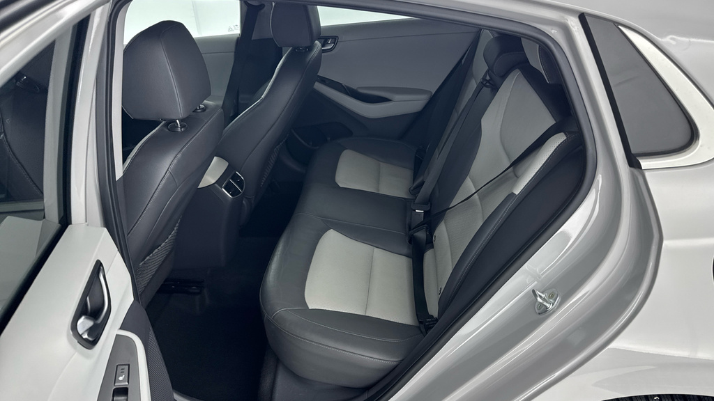 Hyundai Ioniq Hatchback Grey #14