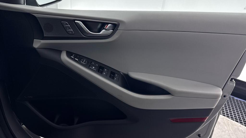 Hyundai Ioniq Hatchback Grey #22