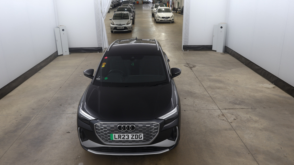Audi Q4 E Tron 40 S Line Suv 82Kwh 204 Ps Black #2