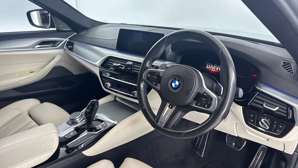 BMW 5 Series 520D Se #9