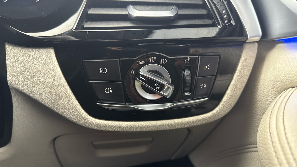 BMW 5 Series 520D Se #45
