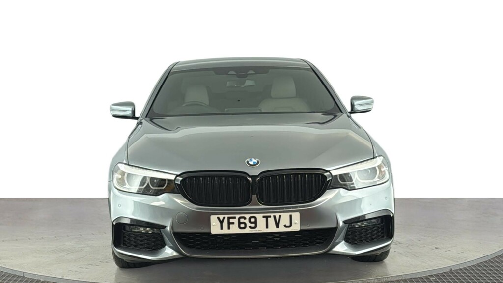 BMW 5 Series 520D Se #8