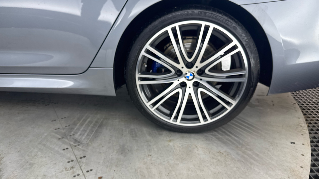 BMW 5 Series 520D Se #24