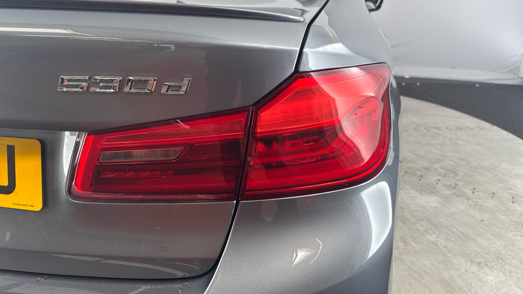 BMW 5 Series 520D Se #19