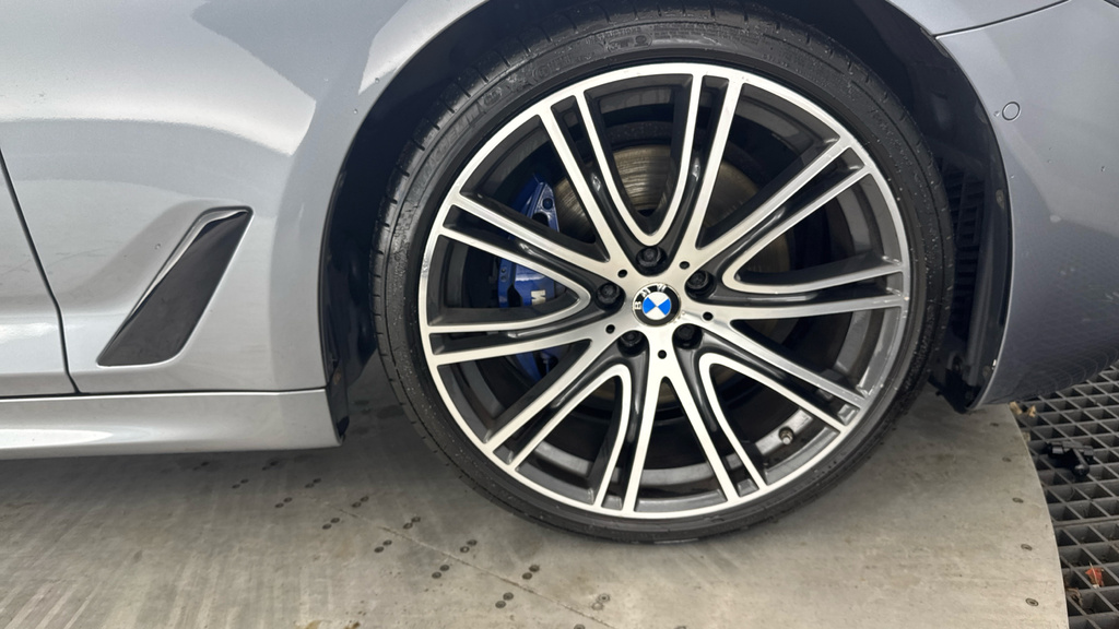BMW 5 Series 520D Se #21