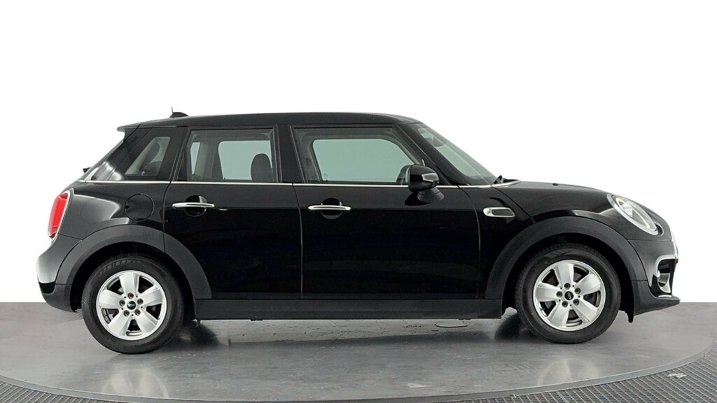 Mini Hatch 1.5 Cooper D Hatchback Euro 6 S YH18LGK Black #3