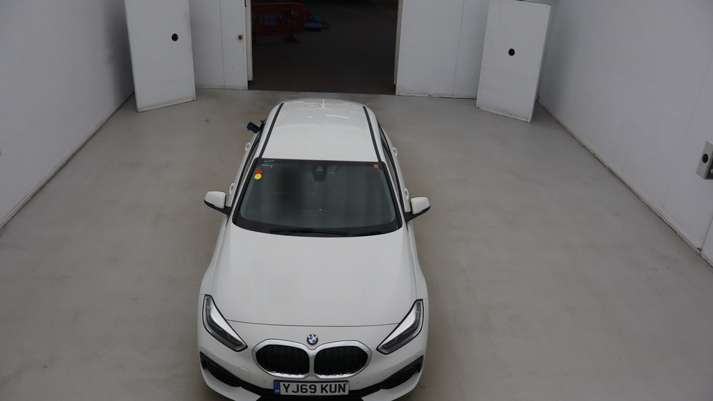BMW 1 Series 1.5 118I Se Hatchback Euro 6 S White