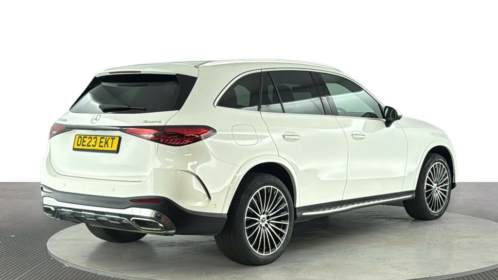 Mercedes-Benz GLC Class 2.0 Glc300e 31.2Kwh Amg Line Premium Plus Suv White #4